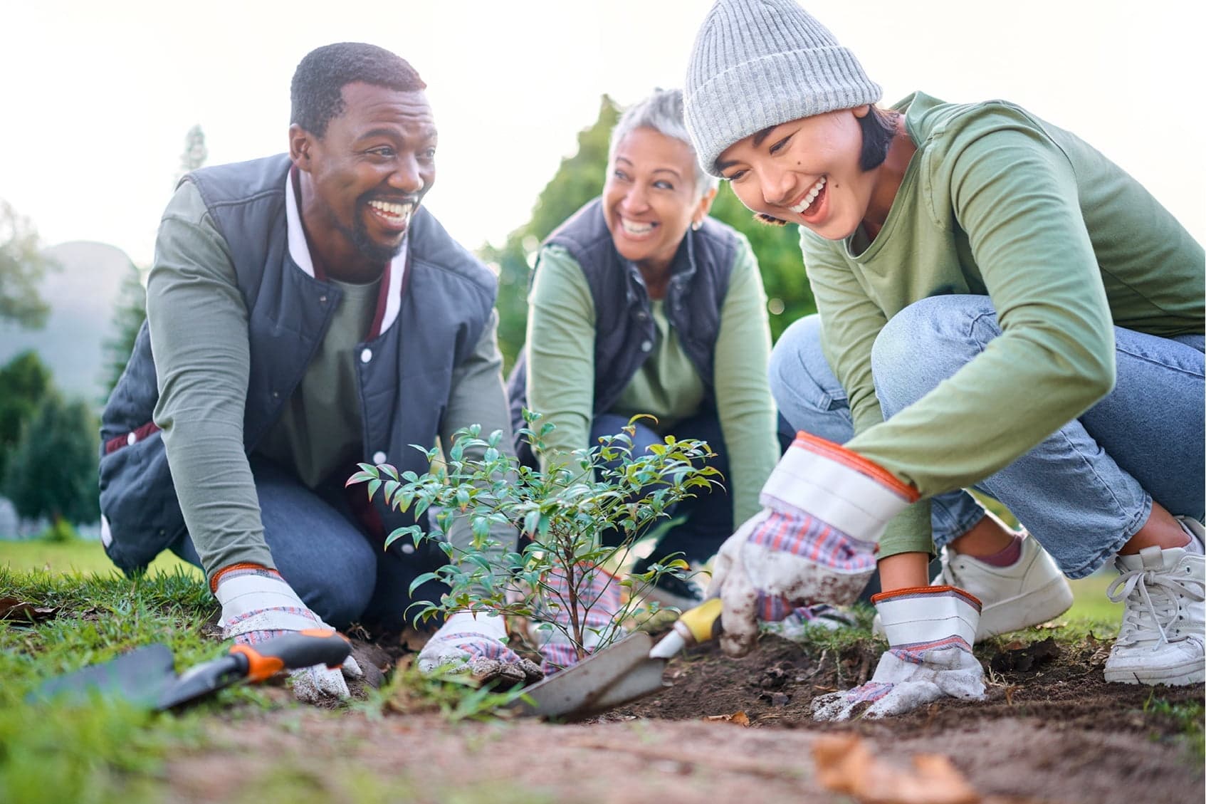 people-in-the-garden